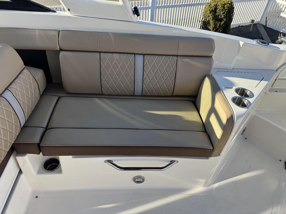 Used 2016 Sea Ray 270SDX