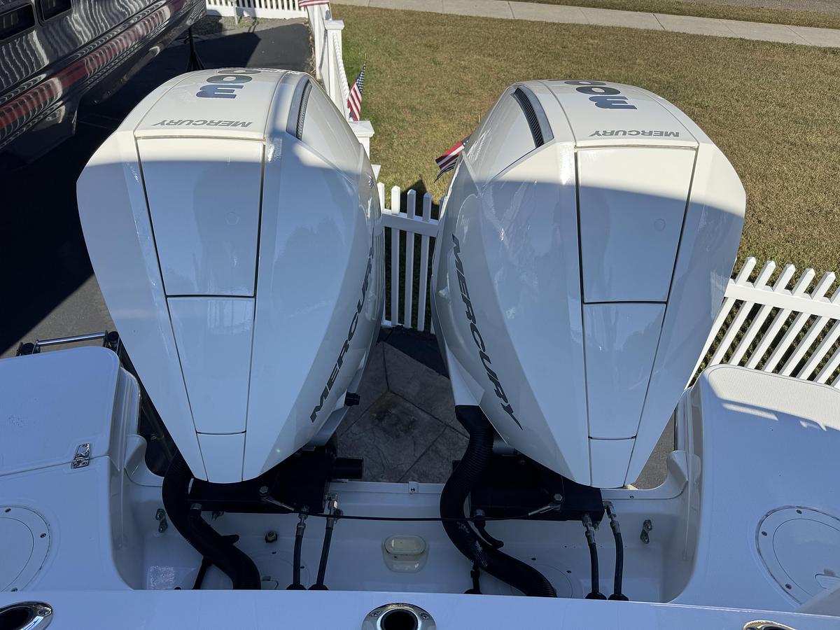 Used 2023 Boston Whaler 280 Vantage