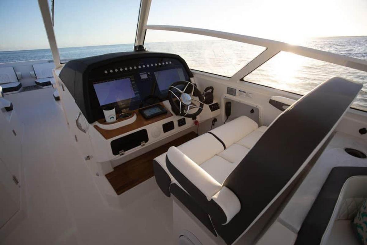 2024 World Cat 400 DC-X