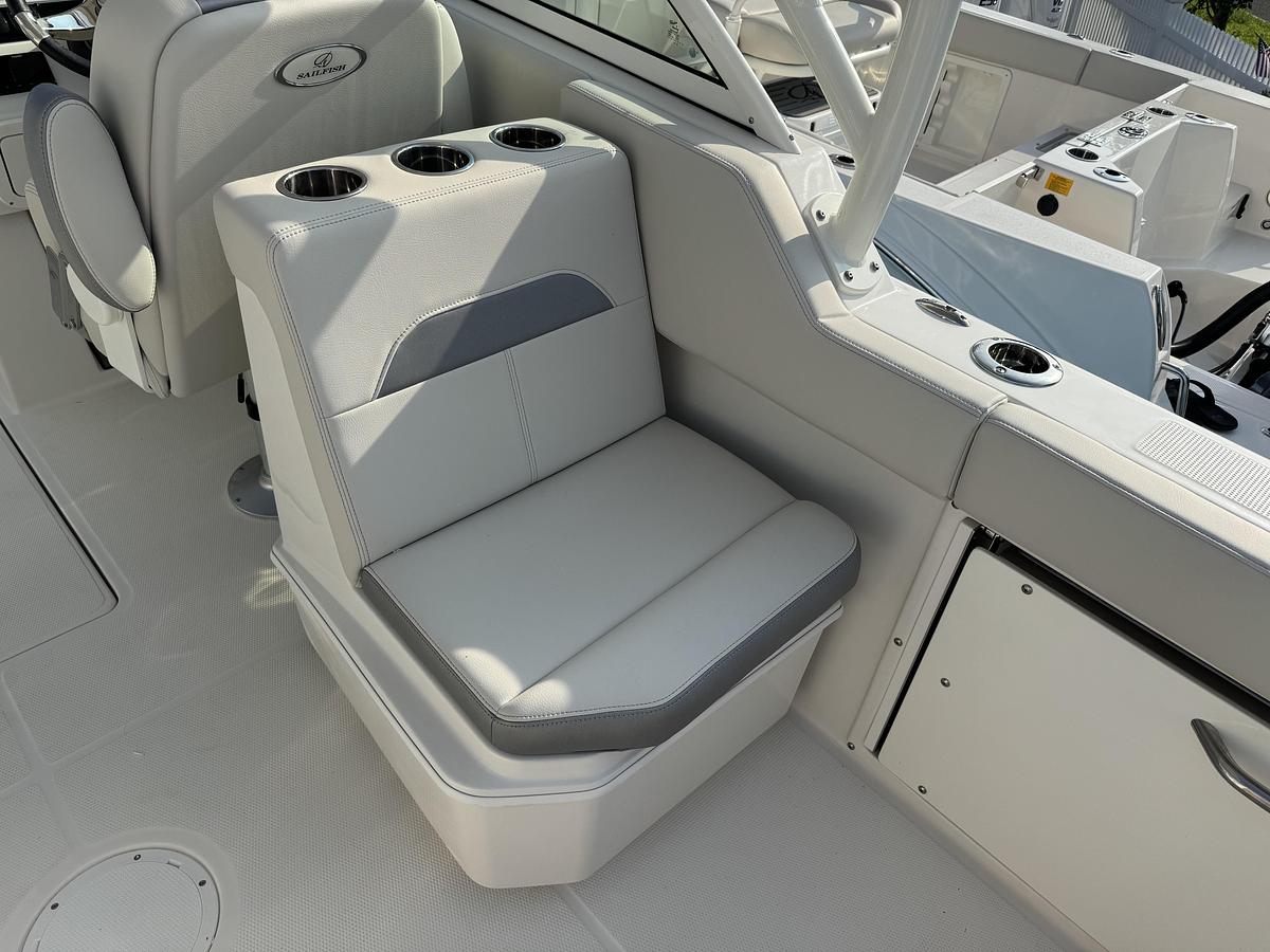 Used 2026 Sailfish 245 DC