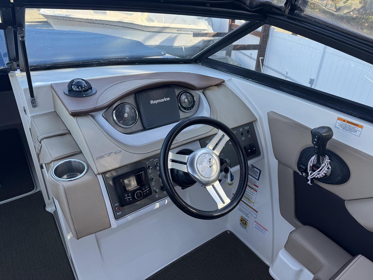Used 2016 Sea Ray  270 SDX