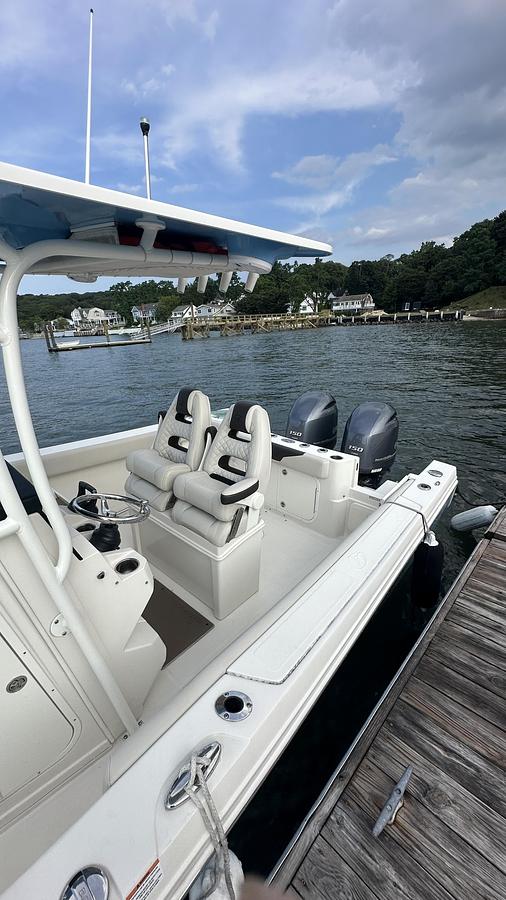 Used 2022 Sailfish 242 CC