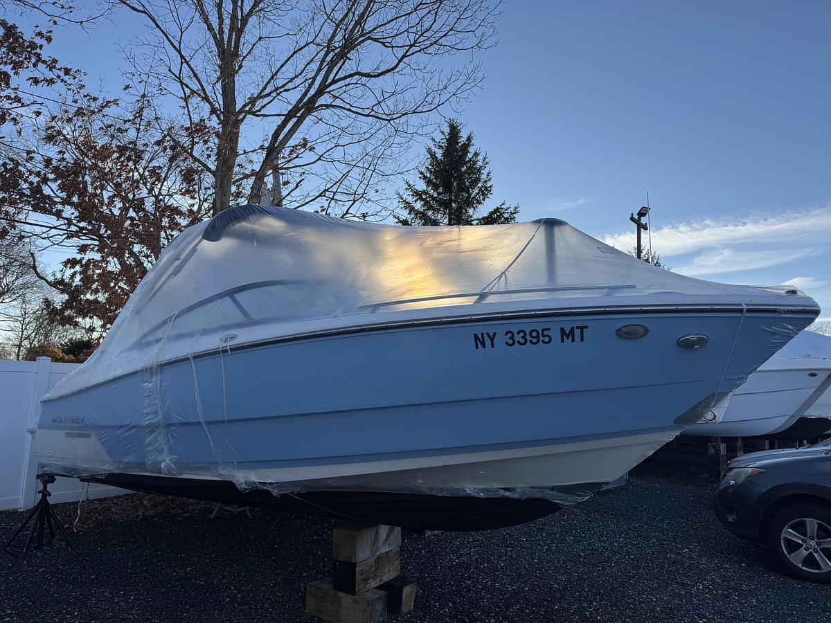 Used 2022 Monterey 235SS