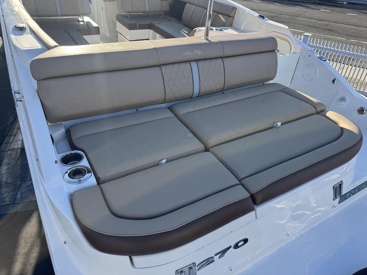 Used 2016 Sea Ray 270SDX