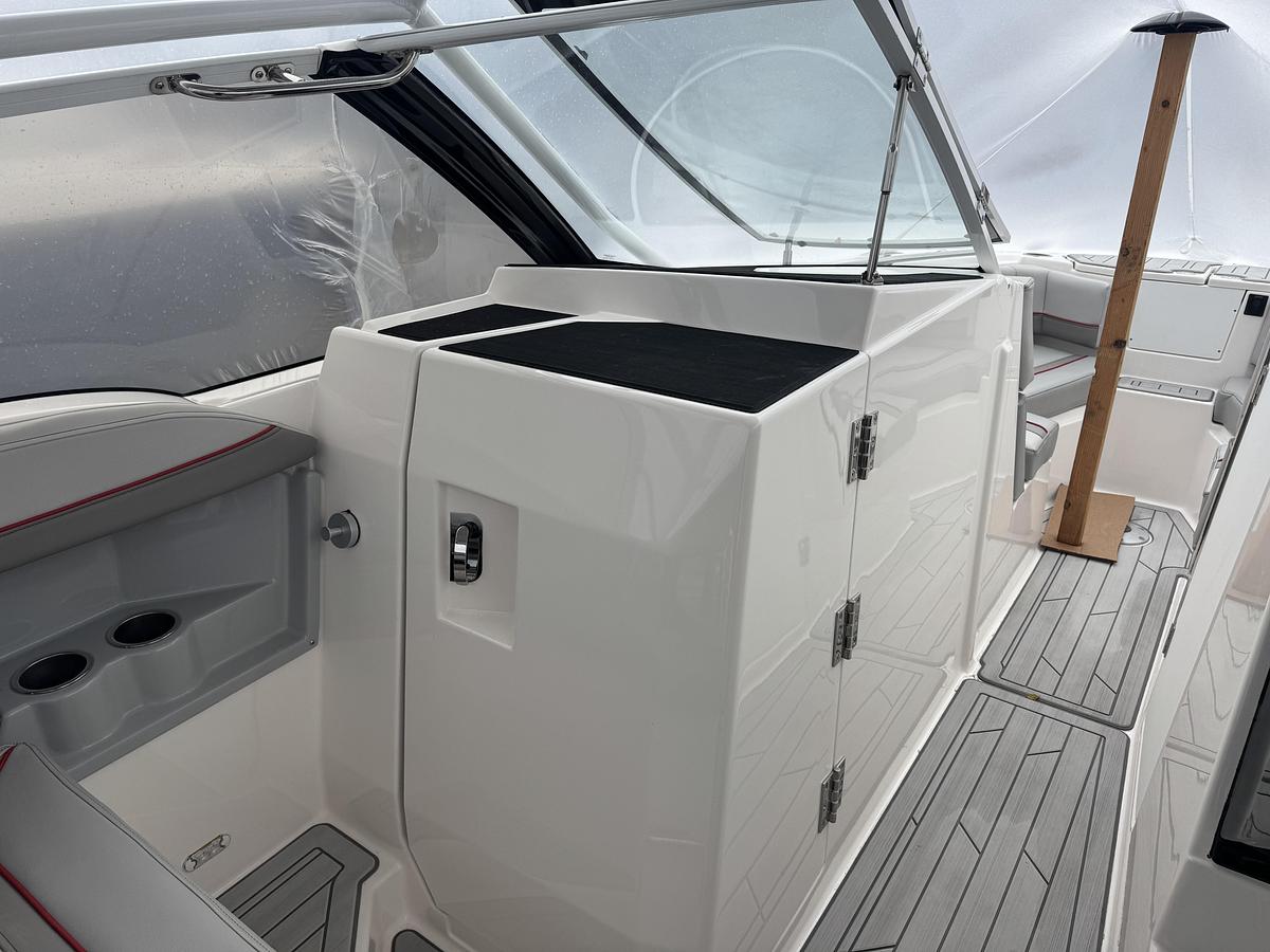 Used 2023 Solara S-250DC