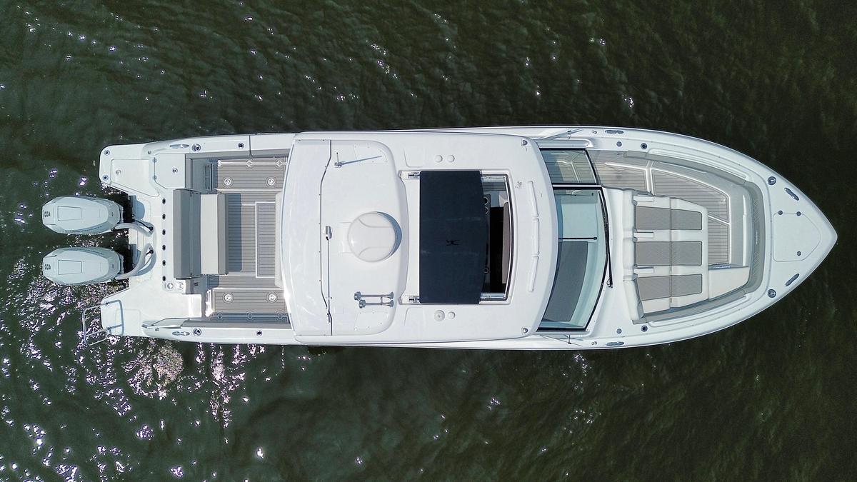 2026 Everglades 367CX