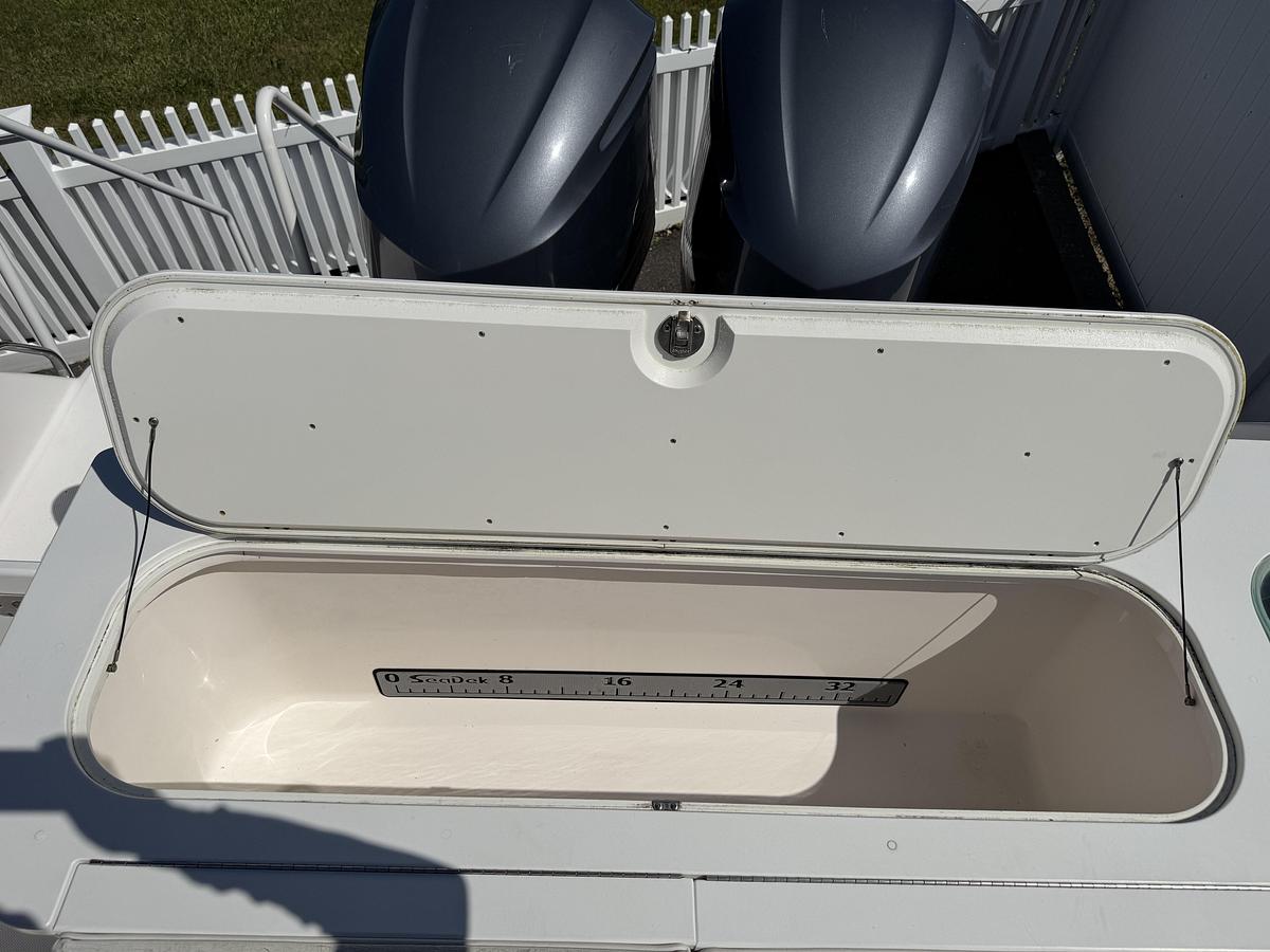 Used 2012 Everglades Boats 325 Pilot