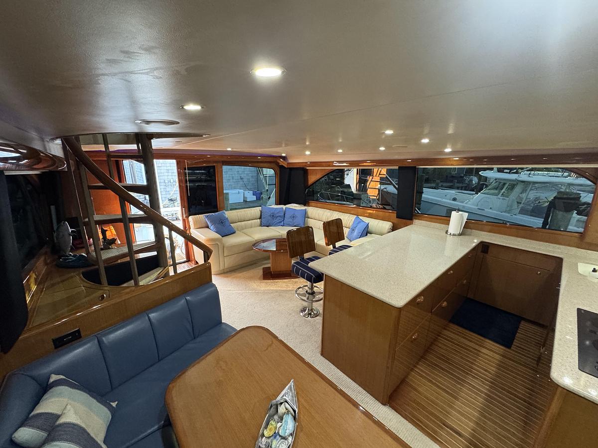 Used 2002 Viking 61 Enclosed Bridge