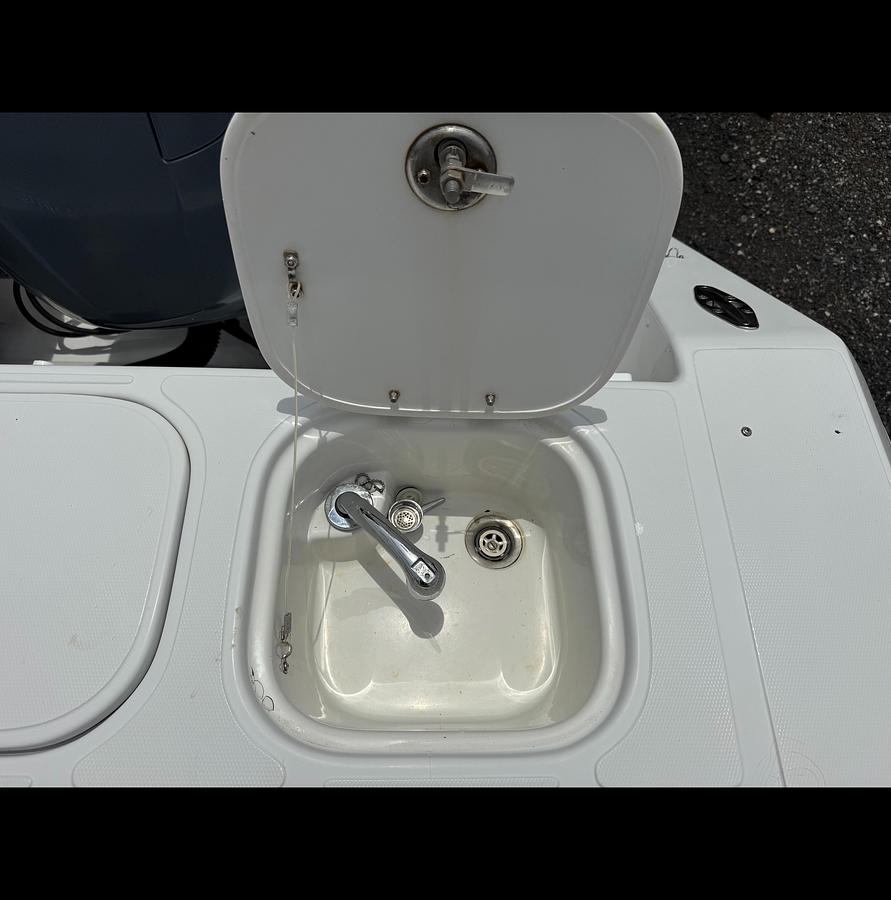 Used 2002 Jupiter 27 Open Fisherman