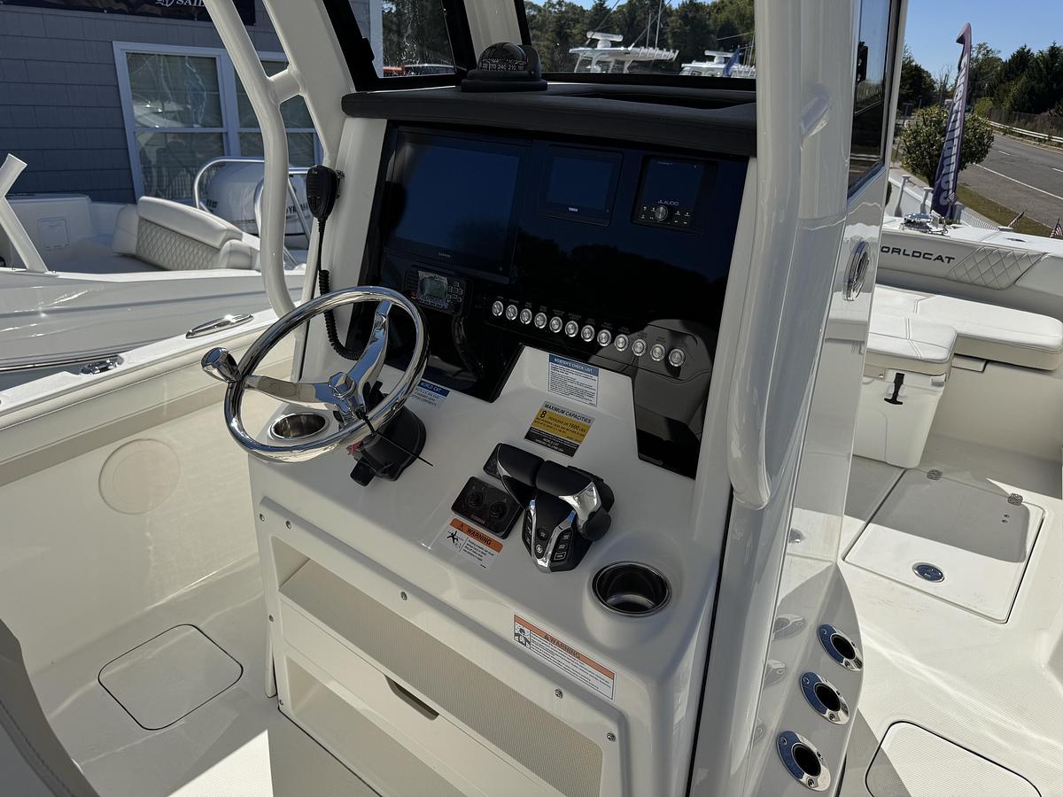 2026 World Cat 235 TE