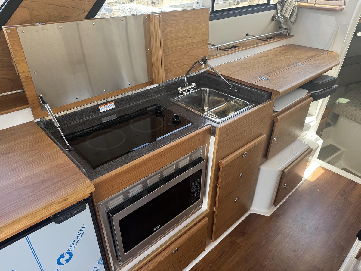 2026 Cutwater C-32CB