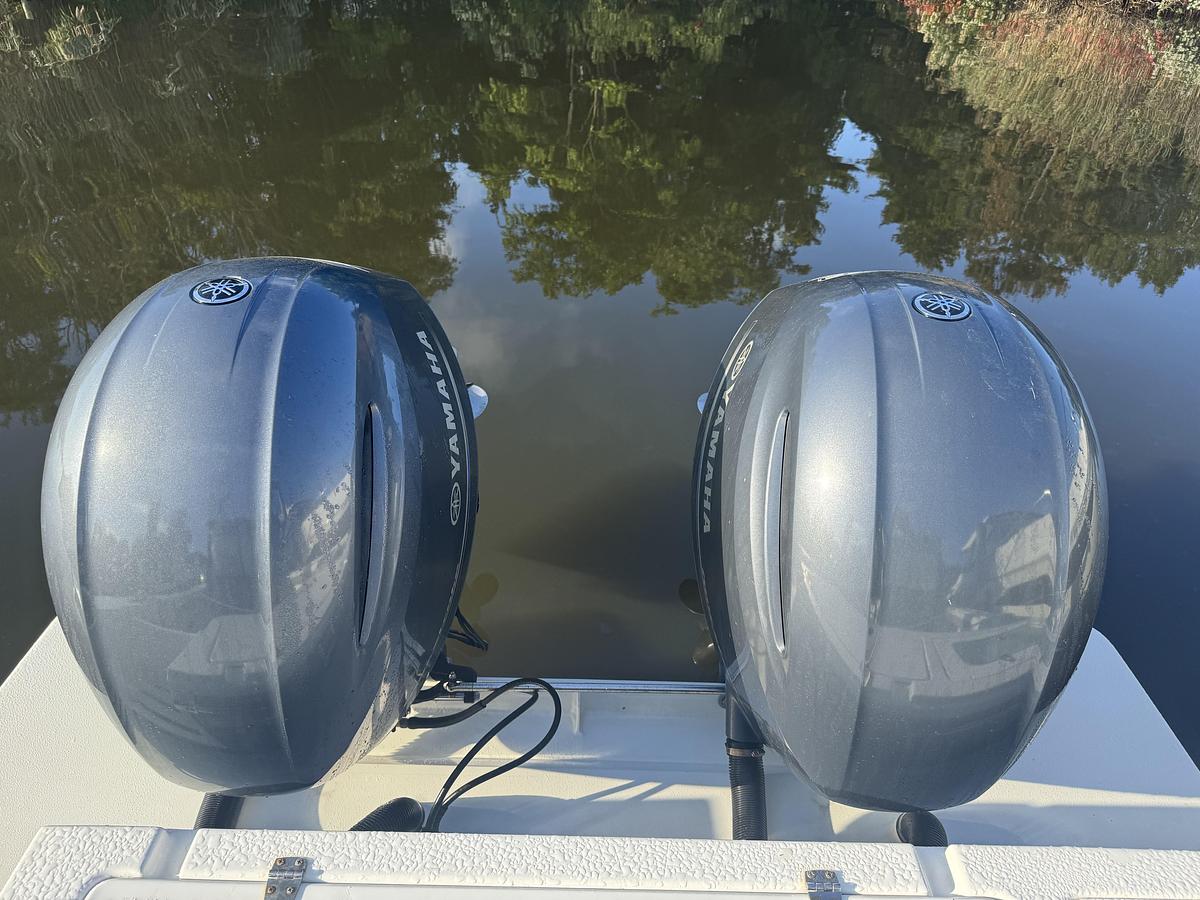 Used 2021 Parker 2501 XLD