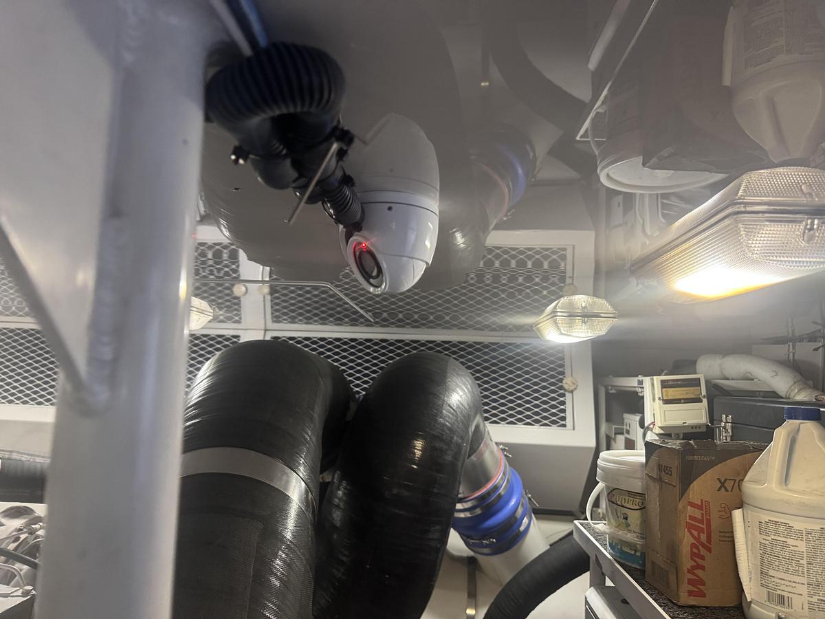 Used 2002 Viking 61 Enclosed Bridge