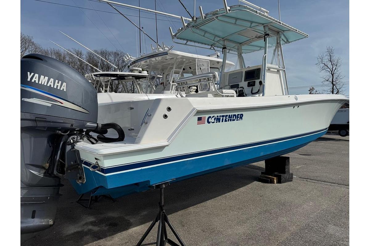 Used 2010 Contender 25 Open