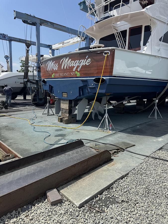 Used 2002 Viking 61 Enclosed Bridge