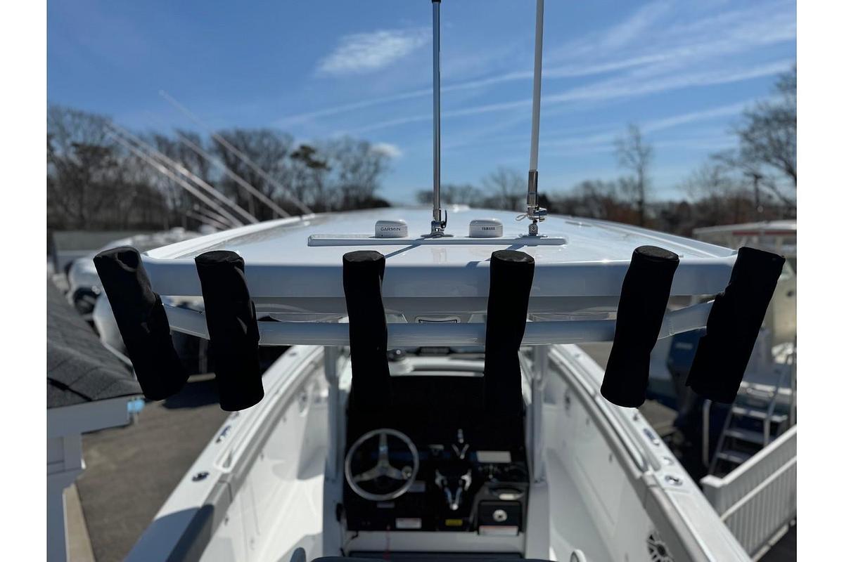 2025 Everglades 285 Center Console