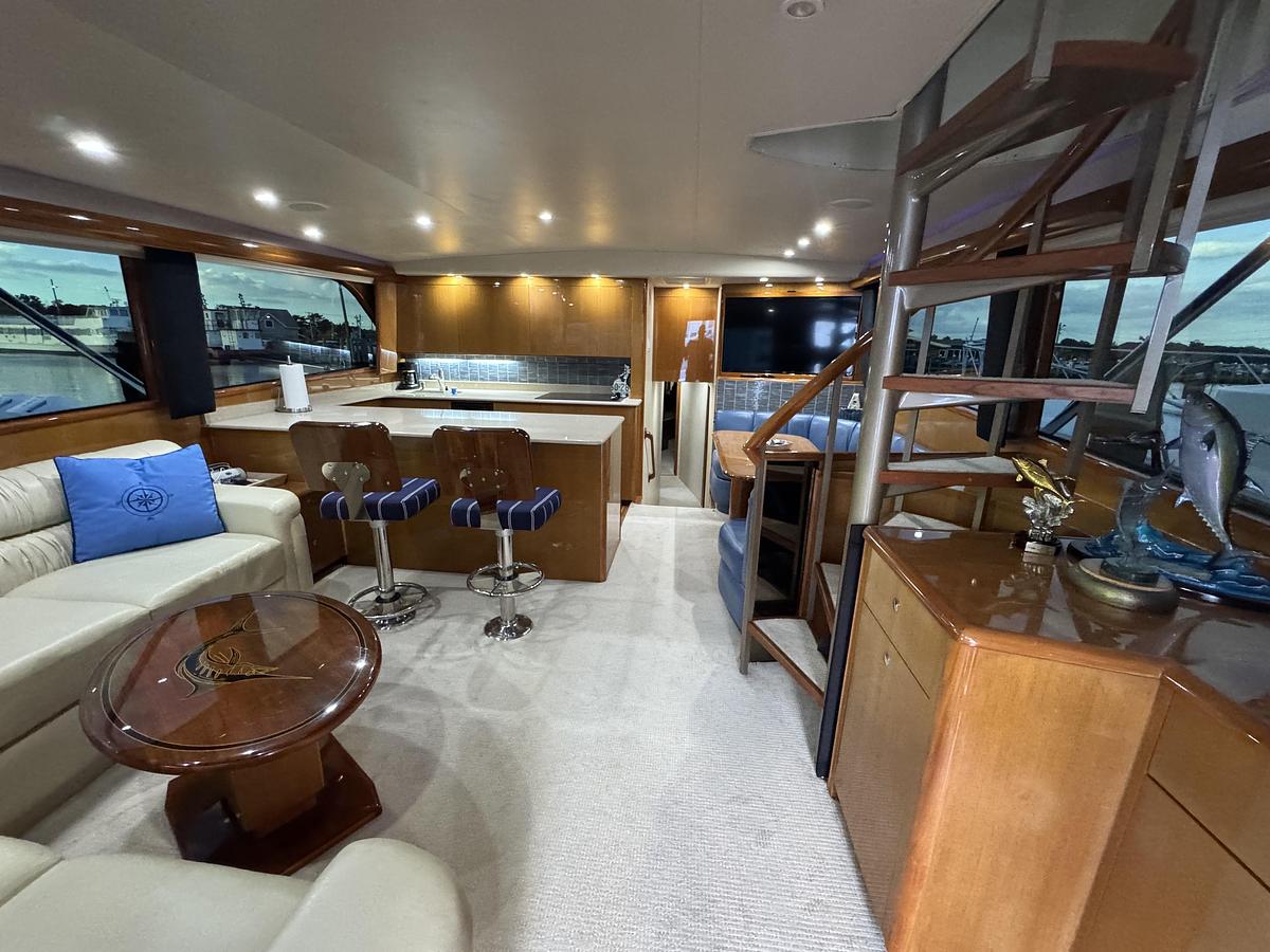 Used 2002 Viking 61 Enclosed Bridge