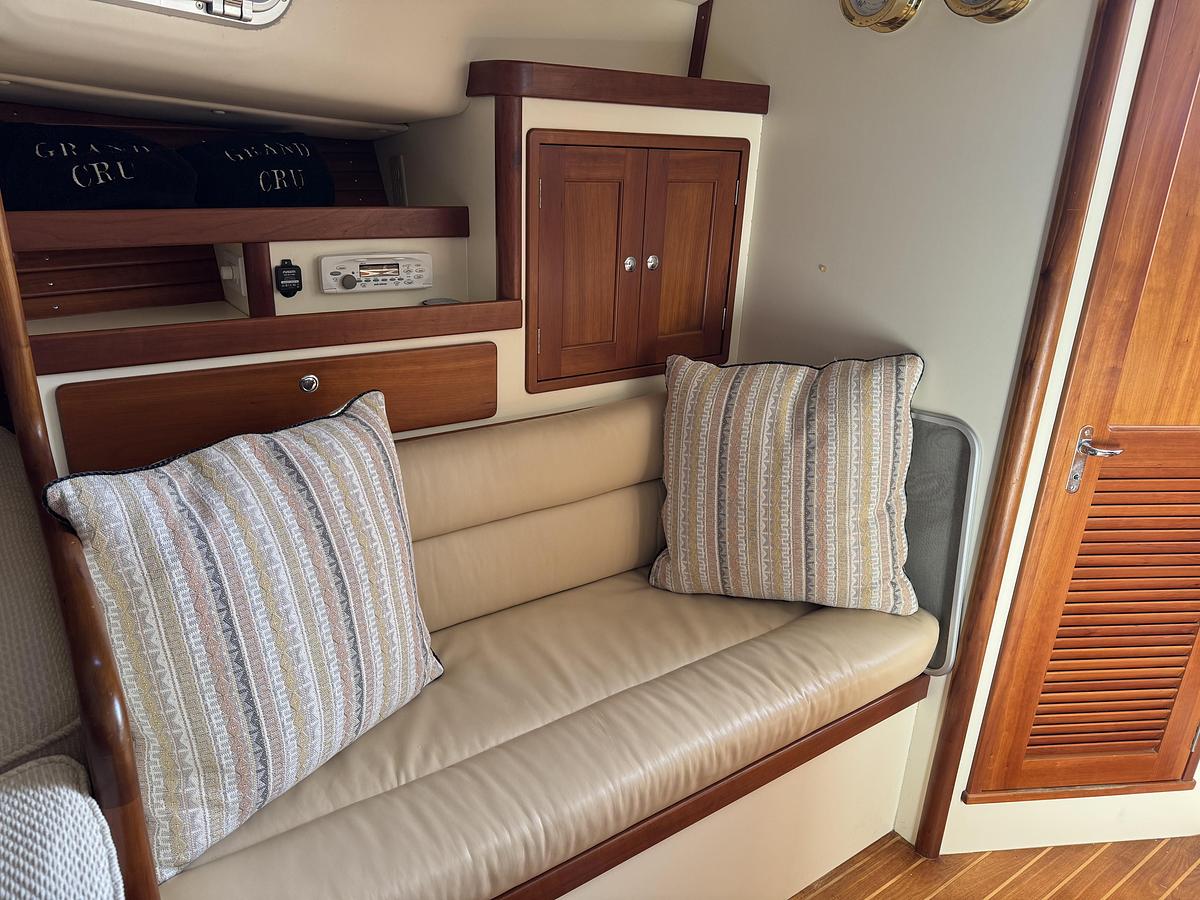 Used 2000 Littlel Harbor Whisper Jet 34