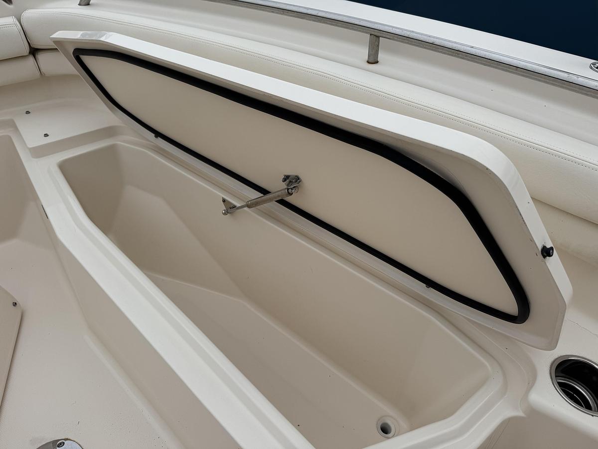 Used 2016 Grady-White 257 Advance CC