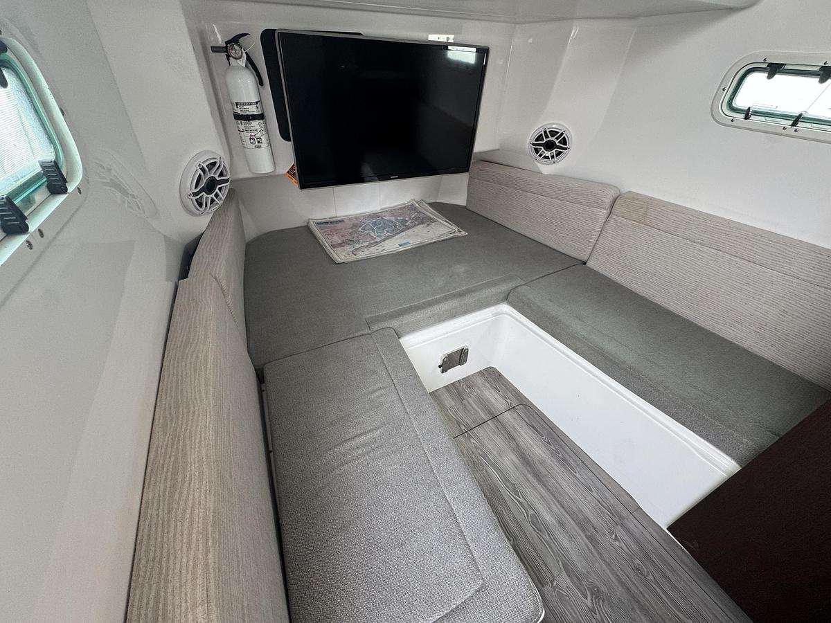 Used 2021 Everglades 395 Center Console