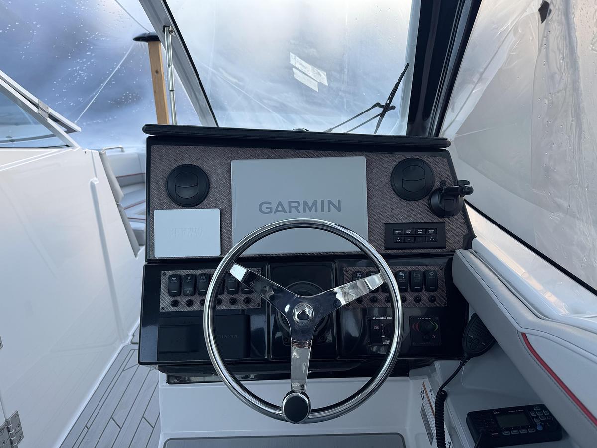 Used 2023 Solara S-250DC