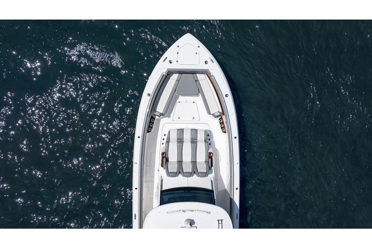 Used 2023 Everglades 455