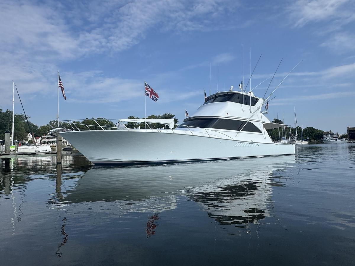 Used 2002 Viking 61 Enclosed Bridge