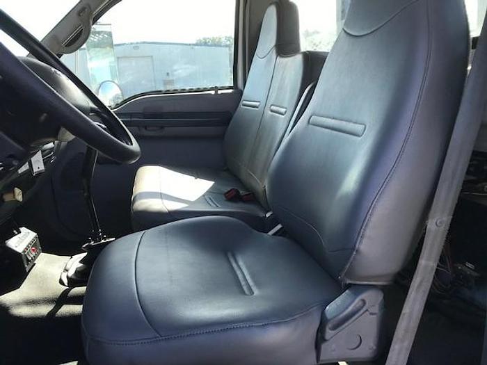 Used 2010 Ford F750 Telelect Commander 4042 Digger Derrick - C76440