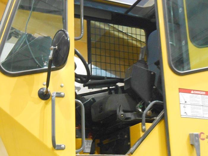 Used USED 2006 GROVE RT875E 75 TON 4X4X4 ROUGH TERRAIN CRANE-5334