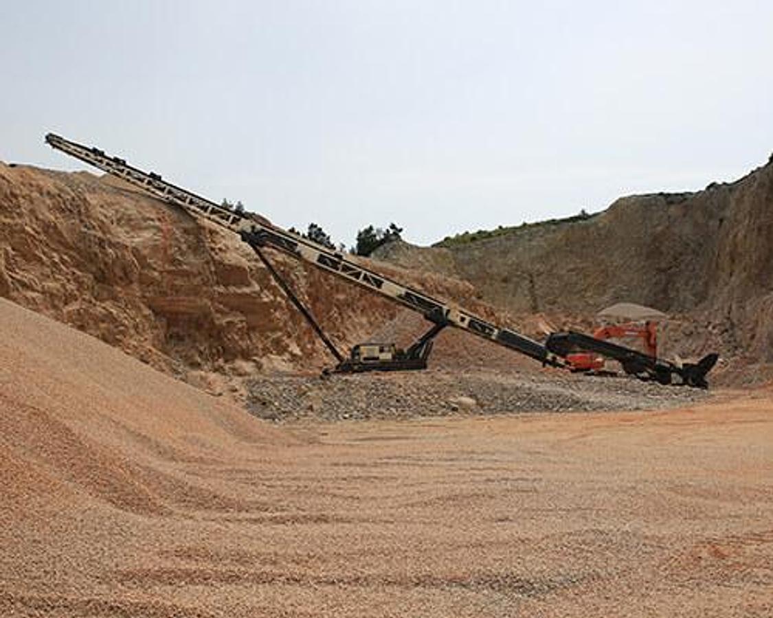 terex-finlay-50l-low-level-feeder-(2).jpg