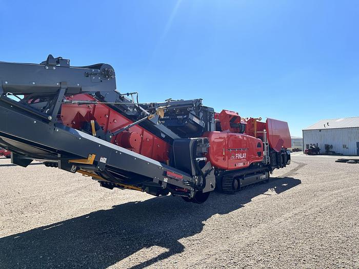 Used USED TEREX FINLAY I-120RS TRACK IMPACT CRUSHER