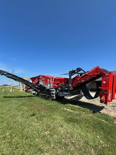 New Terex Finlay 883+ Portable Track Screen Plant