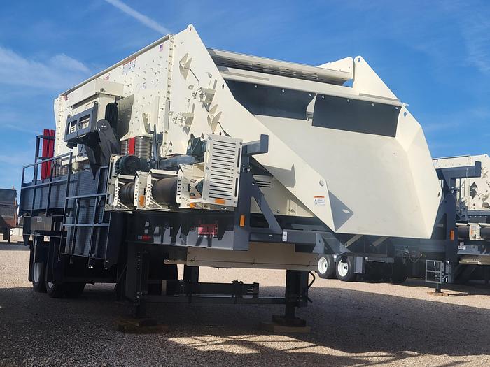 New Terex Cedarapids 8′X20′ Triple Deck Horizontal Portable Screen