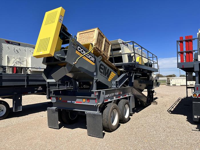 NEW TEREX SIMPLICITY 5' X 16' WASH PLANT WITH EIW SCREW