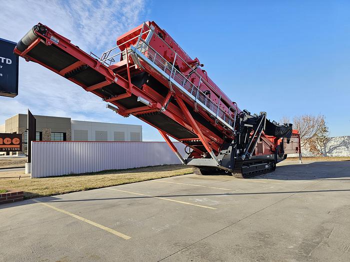 2023 TEREX FINLAY 693+ TRACK MOUNTED SCREEN