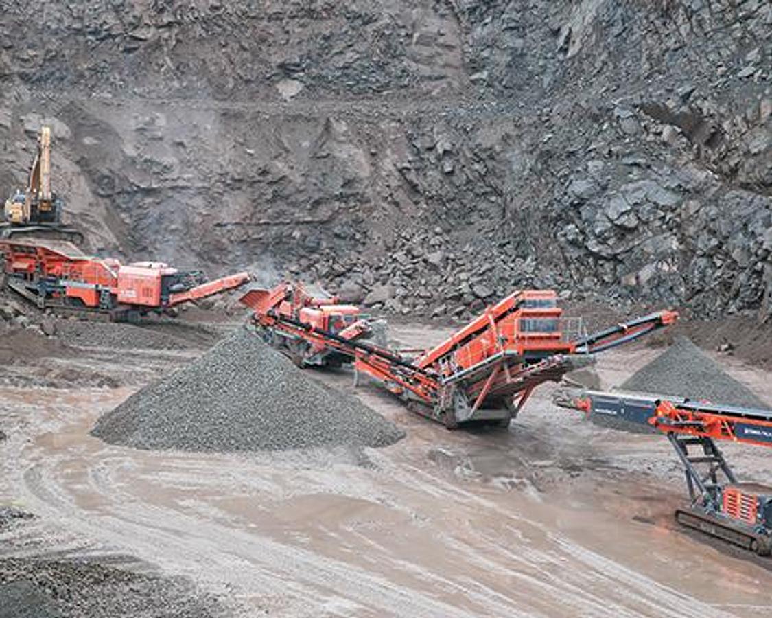 terex-finlay-696-2-deck-inclined-screener-(2).jpg