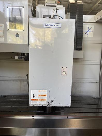 Ottime Centro di Lavoro Verticale MICROCUT CHALLENGER VM 1300