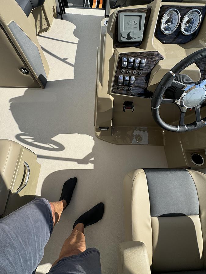 2026 SunChaser Commercial Series Geneva Sport 23