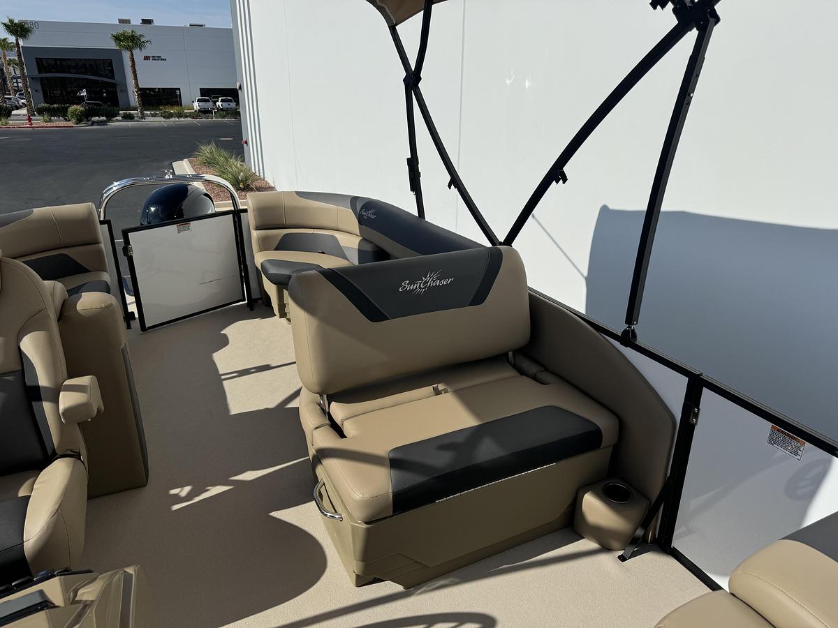 2026 SunChaser Commercial Series Geneva Sport 23