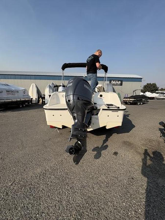 Used 2021 Bayliner Element E21