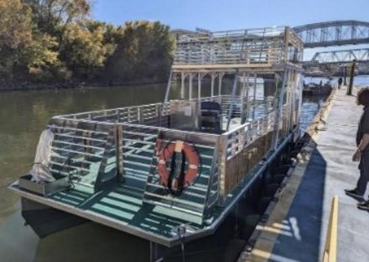 Used SolidCraft USGC COI