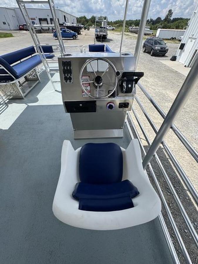 2025 SolidCraft Pontoon 3010 Double Decker