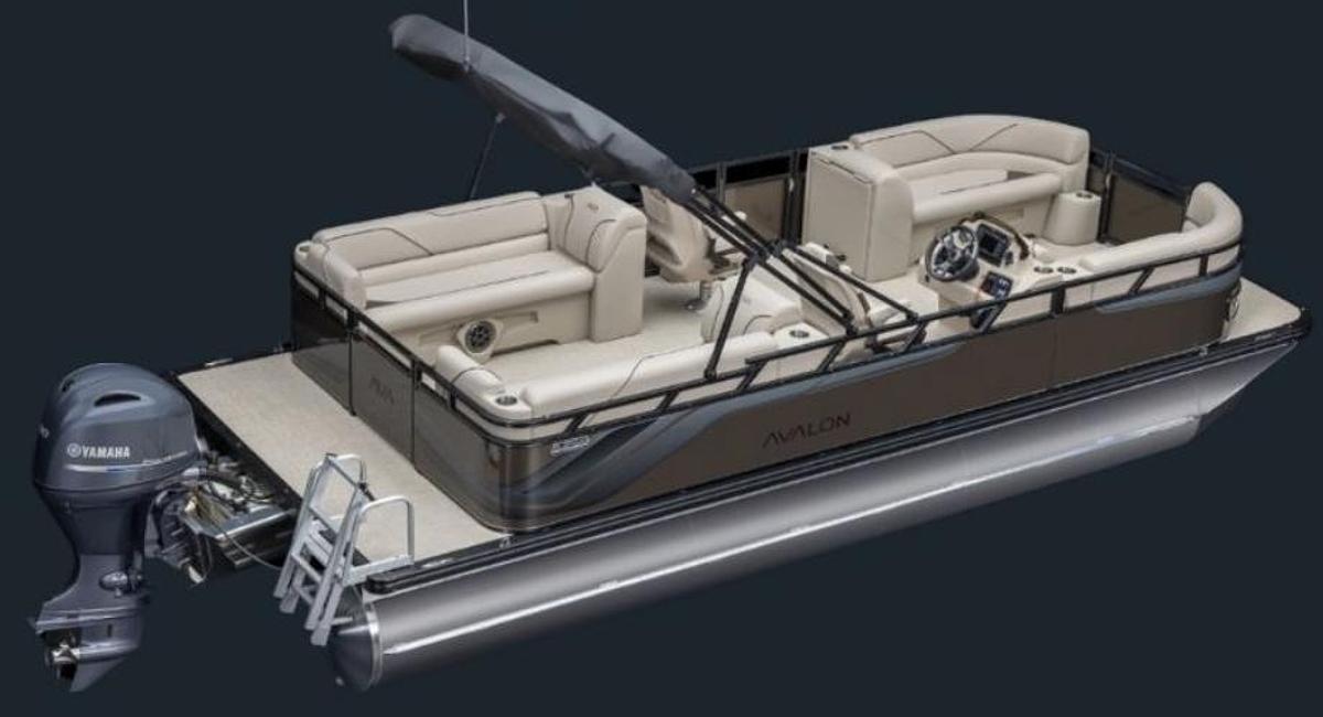 Used Venture 85 Quad Lounge