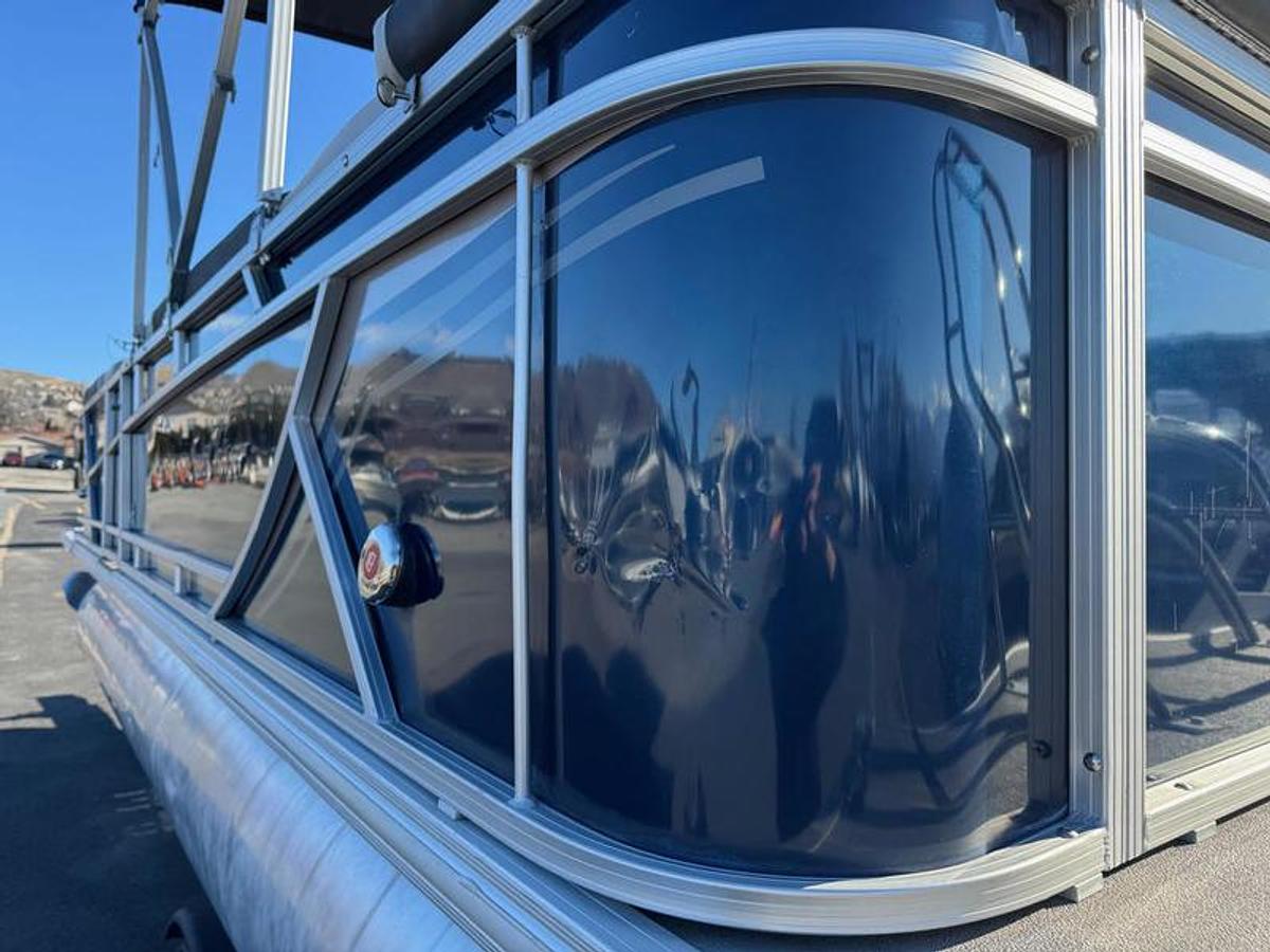 Used 2021 SunChaser GENEVA 24 TRI