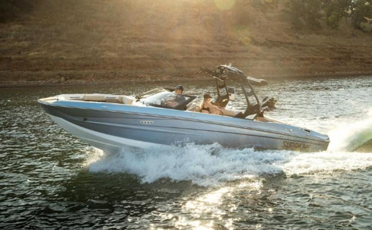 Used Supreme Boats S220 S240