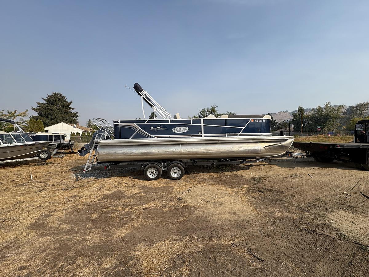 Used 2021 SunChaser Geneva 24 CRS