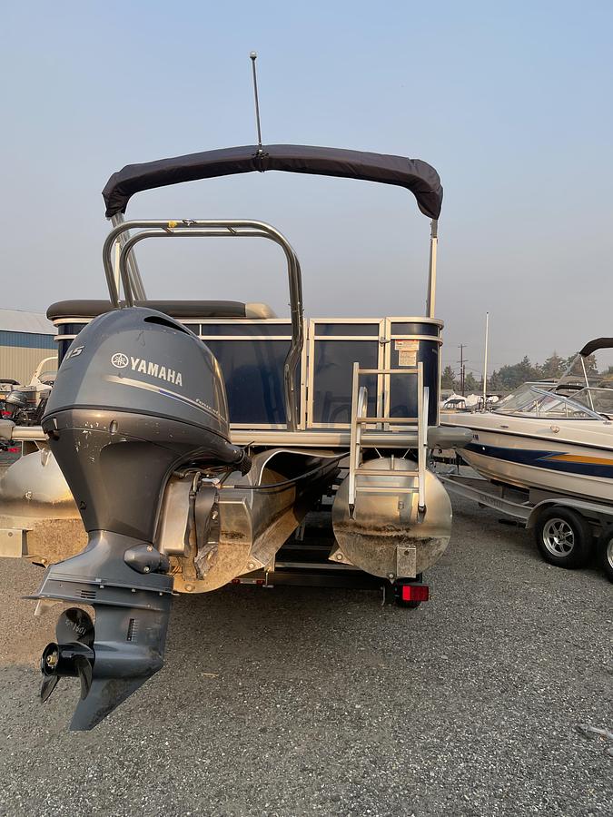 Used 2022 SunChaser Geneva 24 Cruise