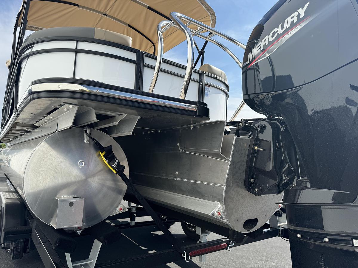 2026 SunChaser Commercial Series Geneva Sport 23