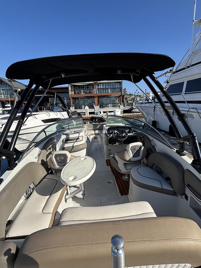 Used 2021 Crownline 255 XSS