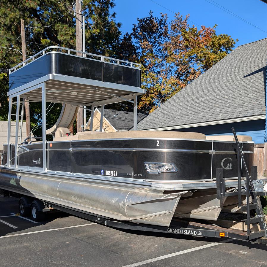 Used 2021 Grand Island 2785 CRFS